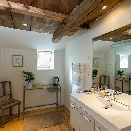 Bed & Breakfast Raphael 3*